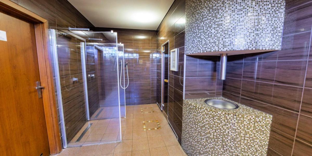 Prywatny Apartament W Hotelu Orka Trzęsacz Eksteriør billede
